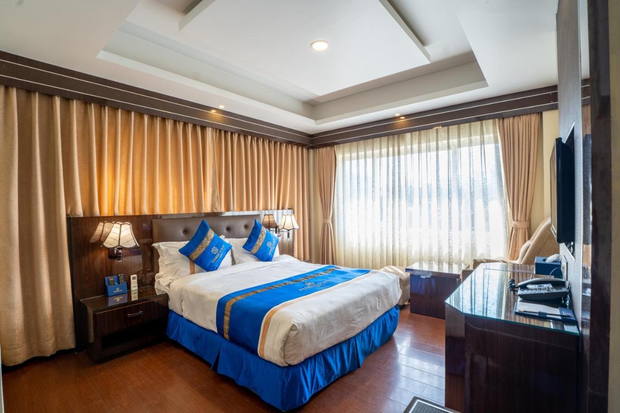 Shangrila Blu Hotel Lalitpur Zewnętrze zdjęcie