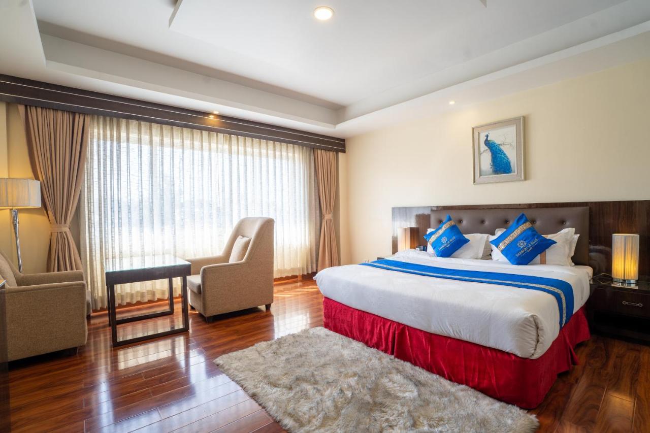 Shangrila Blu Hotel Lalitpur Zewnętrze zdjęcie