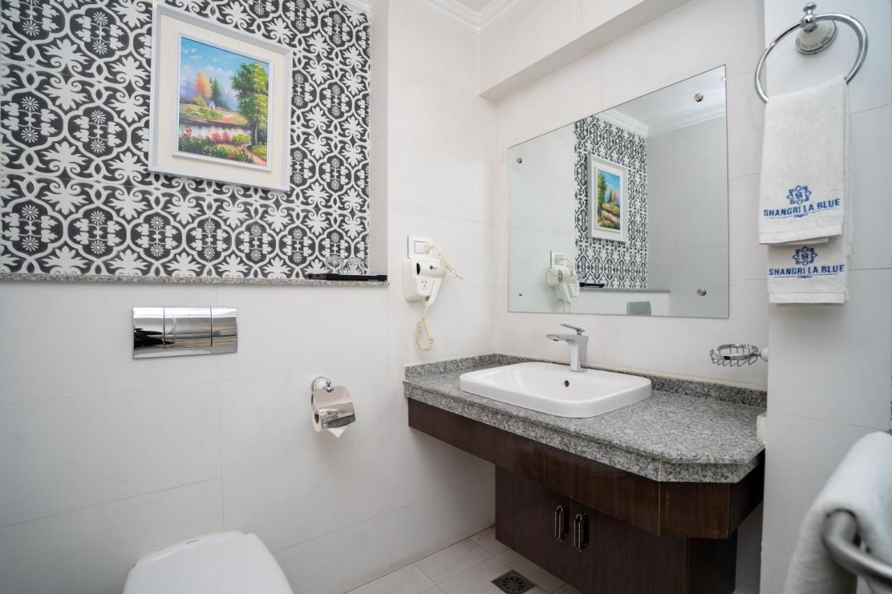 Shangrila Blu Hotel Lalitpur Zewnętrze zdjęcie